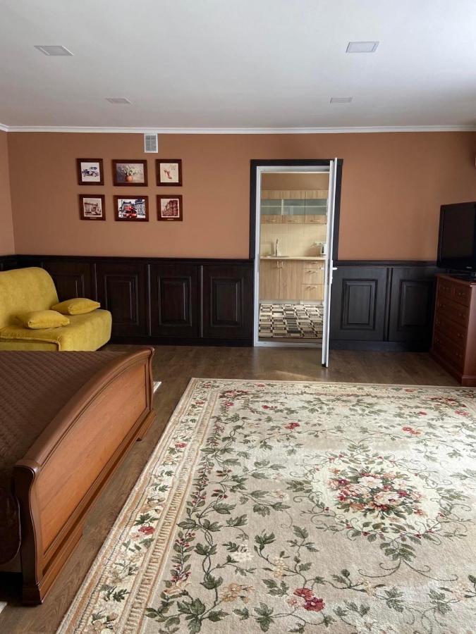 Экодом Hotel บิลฮอรอด นีสตรอฟสกาย ภายนอก รูปภาพ
