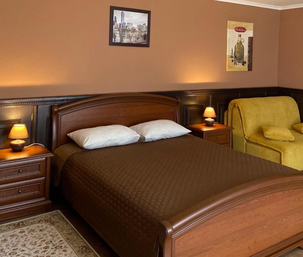 Экодом Hotel บิลฮอรอด นีสตรอฟสกาย ภายนอก รูปภาพ